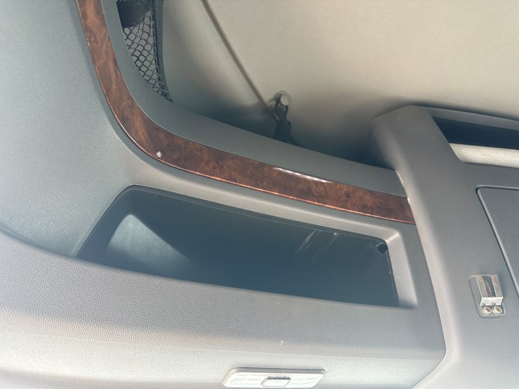 2017-international-lt-image-36