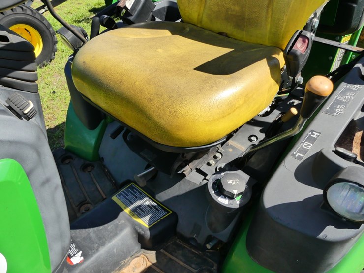 john-deere-1025r-image-15