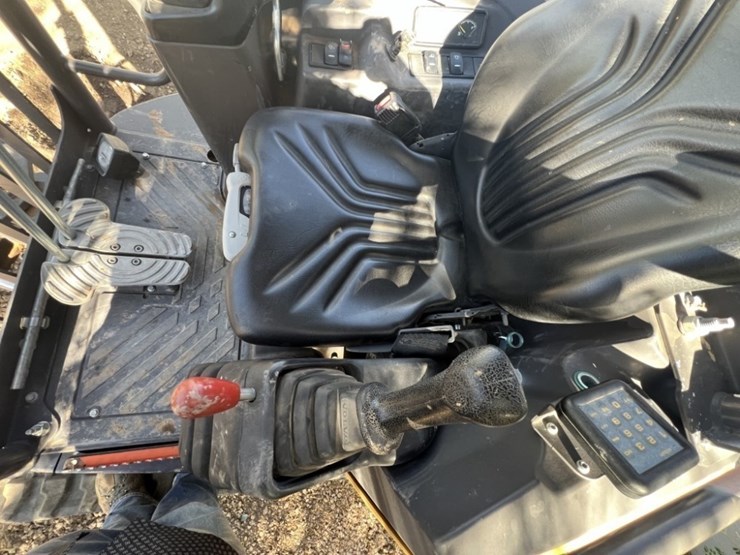 2022-volvo-ecr25d-image-19