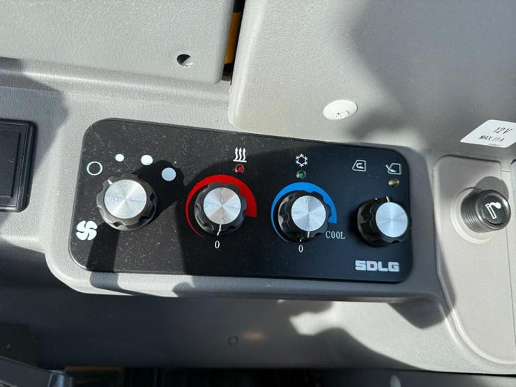 2022-sdlg-l918f-image-53