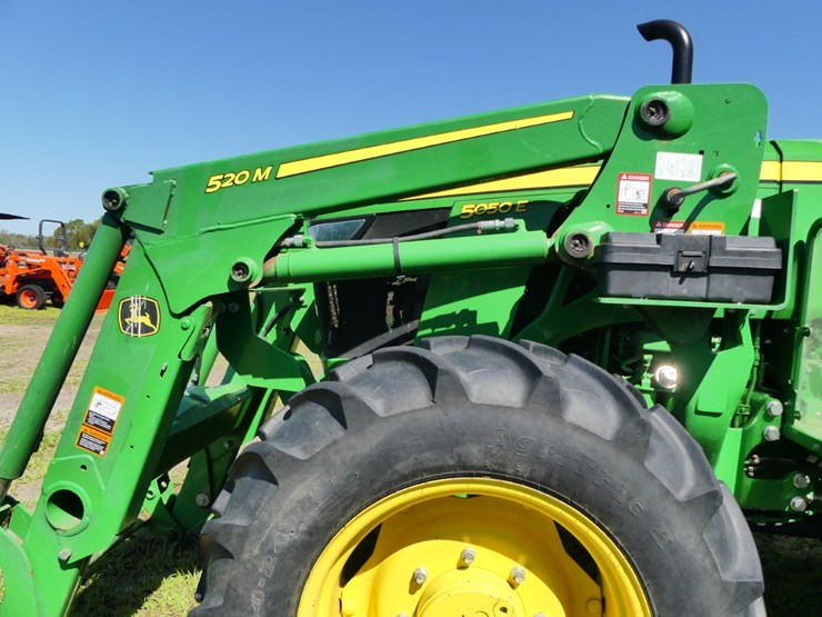 john-deere-5050e-image-9