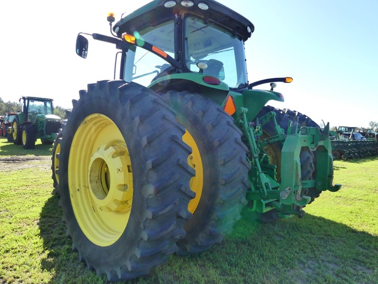 john-deere-8370r-image-4