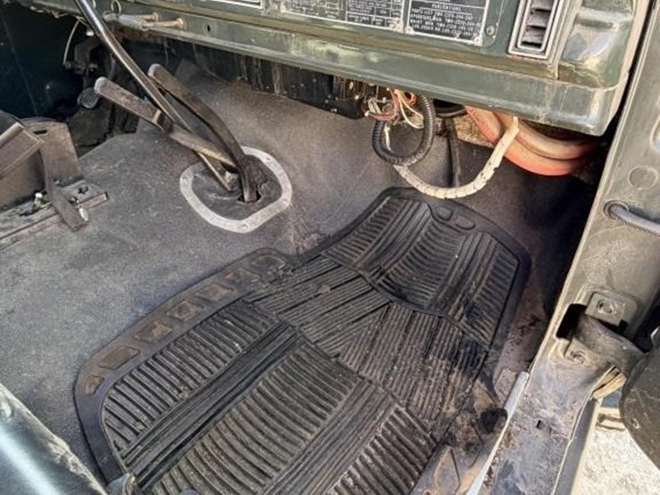 l2---1967-jeep-kaiser-m715-image-31