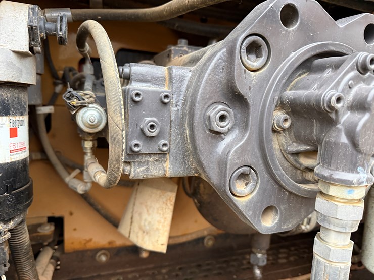 2022-sany-sy215c-lc-image-33