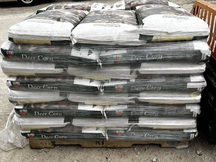 conex--pallet-of-deer-corn-image-1
