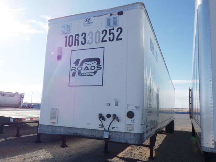 2018-hyundai-translead-image-1