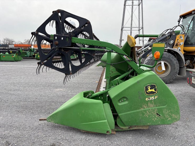 2010-john-deere-635f-image-6