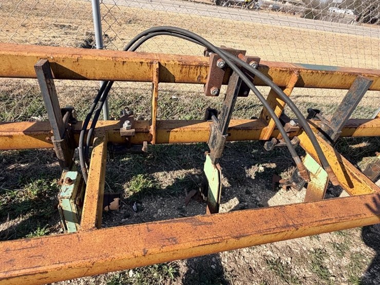 l1---hamby-row-weeder-image-11