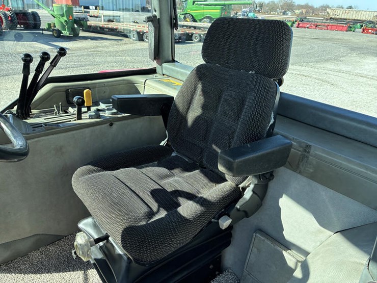 1989-case-ih-7140-image-42