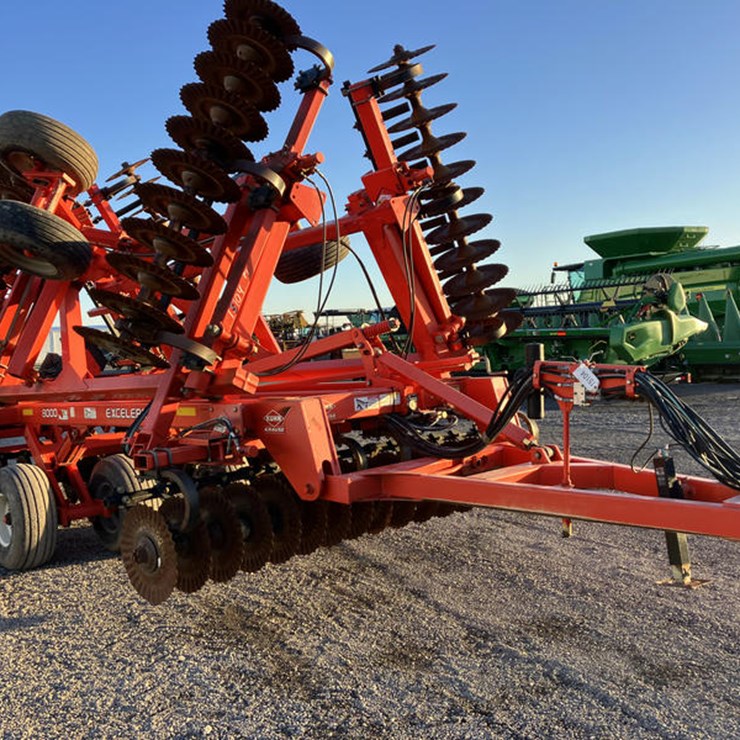 2013 KUHN KRAUSE 8000-25
