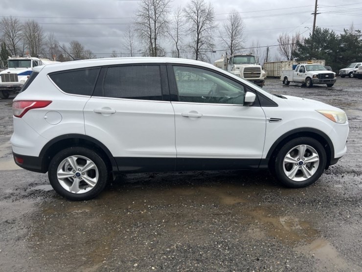 2013-ford-escape-image-3