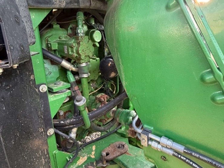 2000-john-deere-9400-image-11