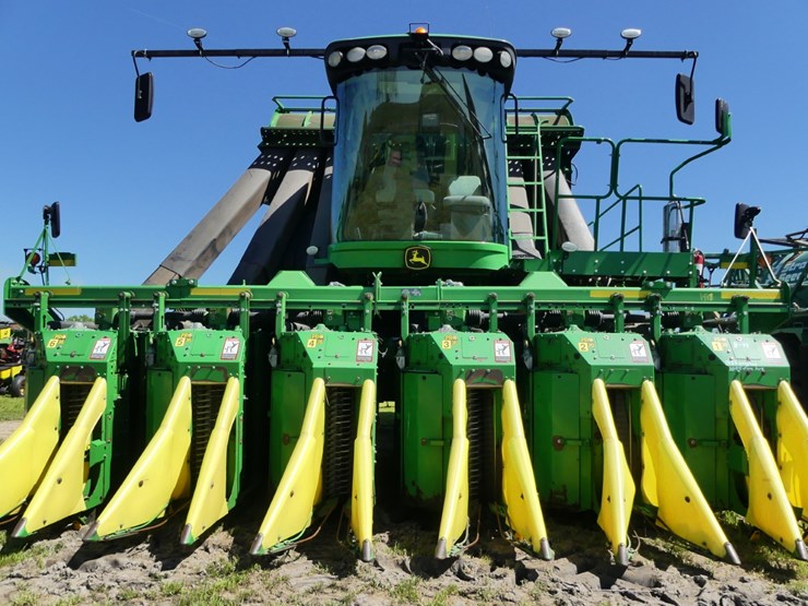 john-deere-cp690-image-2