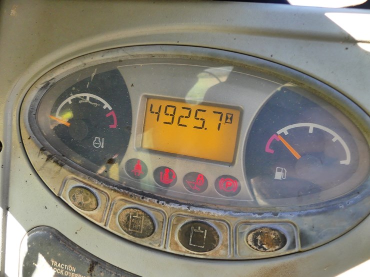 2013-bobcat-t190-image-16