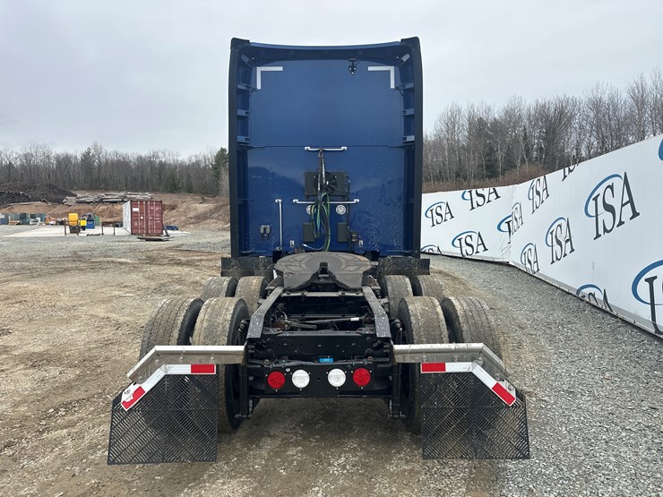 2020-kenworth-t680-image-4