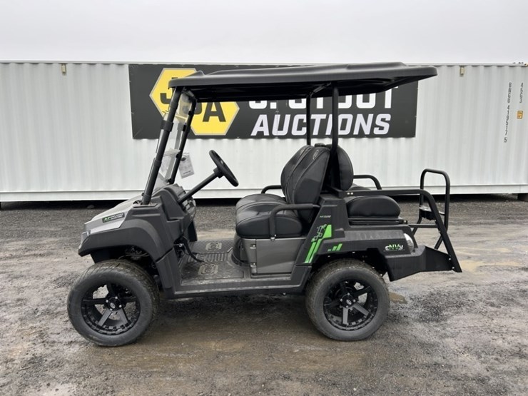 2024-envy-nv4-electric-golf-cart-image-2