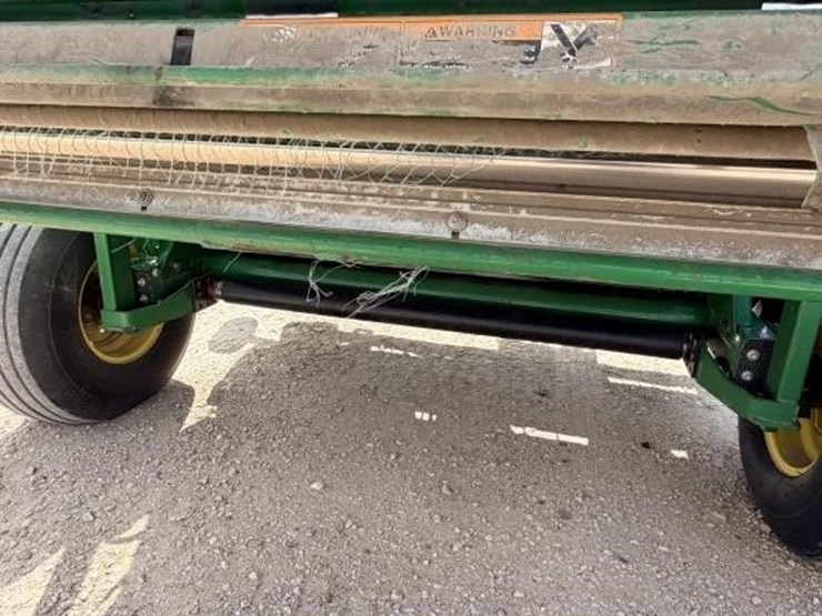 2013-john-deere-569-image-4