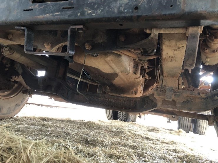 offsite--1976-mack-u-685-image-11