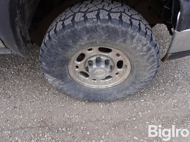 2007-chevrolet-silverado-2500-image-17