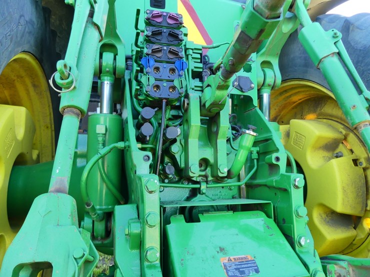john-deere-8370r-image-6