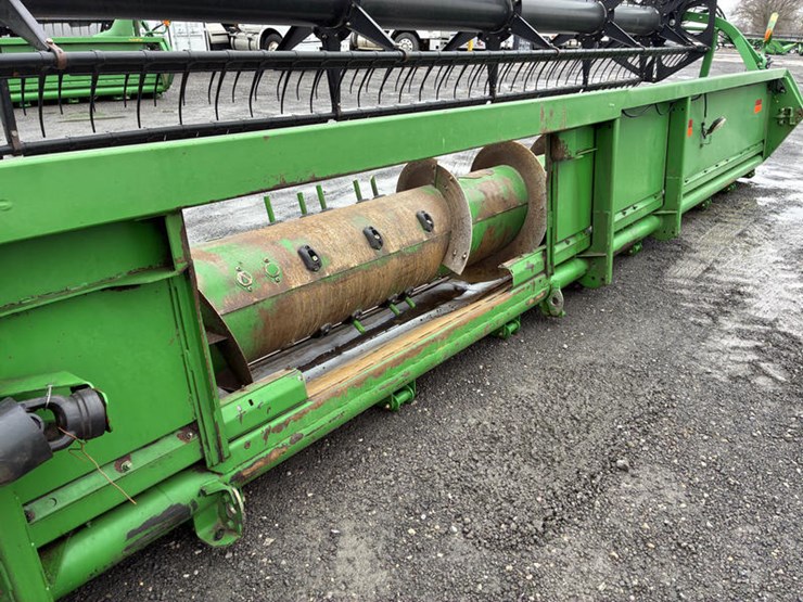 2006-john-deere-635f-image-11