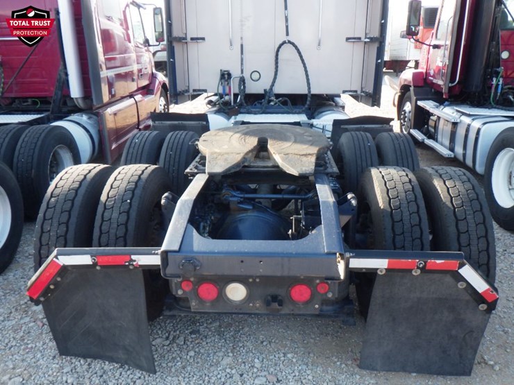 2020-mack-an64t-anthem-image-10