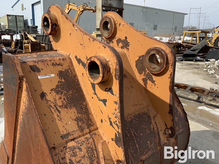 komatsu-pc200-image-9