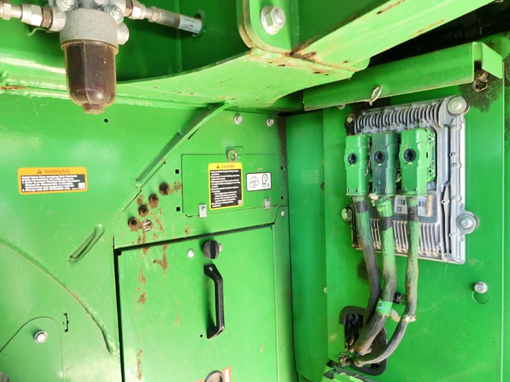 john-deere-cp690-image-17