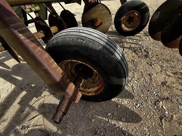 john-deere-110-image-7