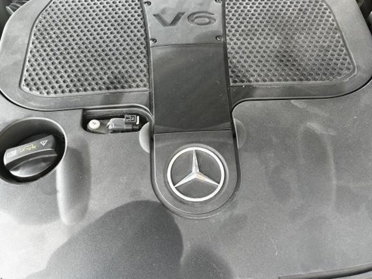 l1---2012-mercedes-benz-e-350-image-23