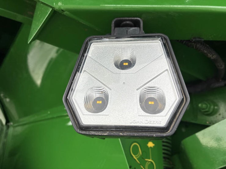 2022-john-deere-s780-image-30