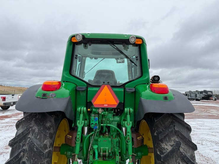 john-deere-7330-premium-image-26