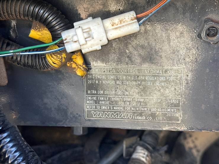 yanmar-vio35-6a-image-57