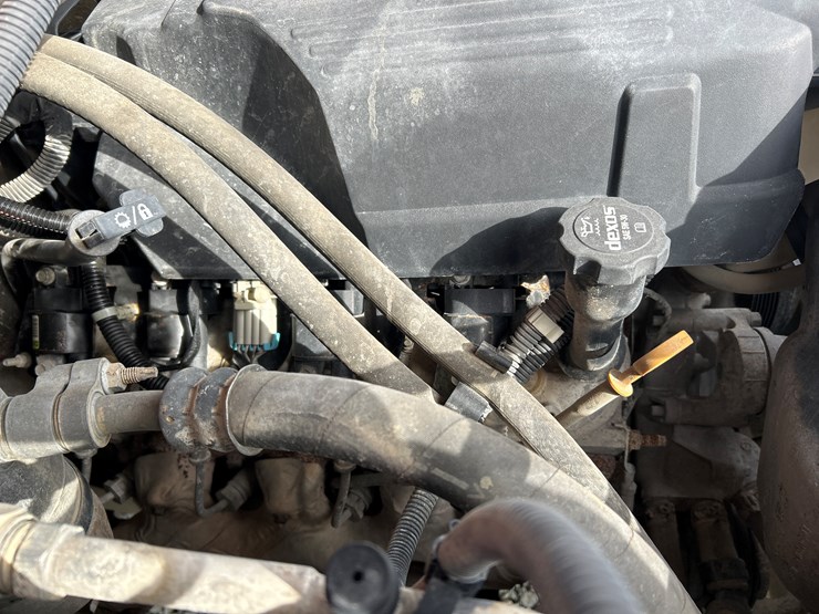 2012-chevrolet-silverado-2500-lt-image-40