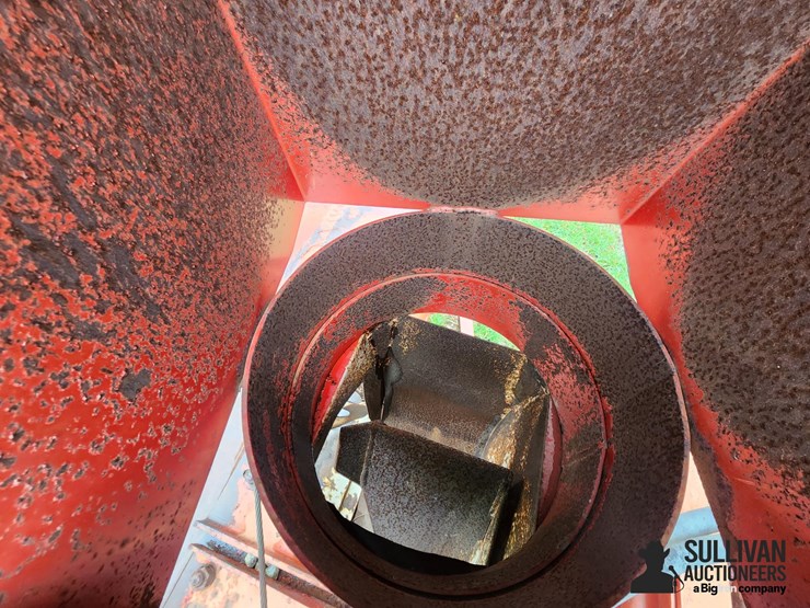 mckee-snolander-1101-8'-snow-blower-image-9