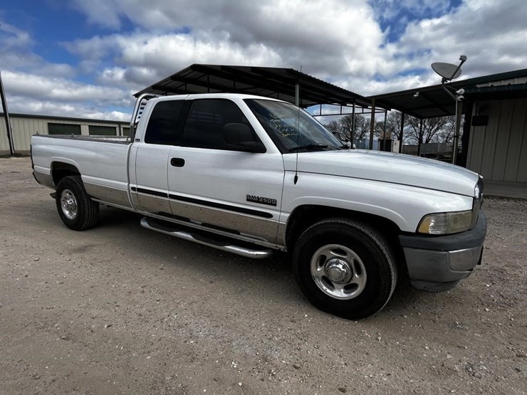 2000-dodge-ram-2500-image-5