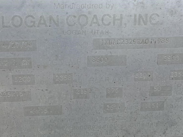 l2---1994-logan-coachman-3-horse-trailer-image-17