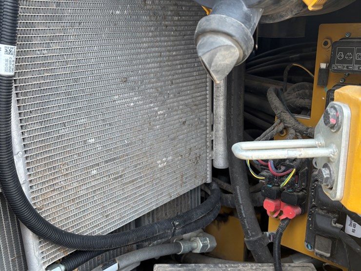 2023-caterpillar-308-image-26