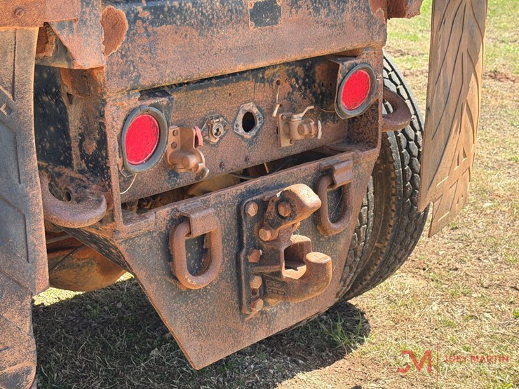 1993-mack-rd690s-image-15