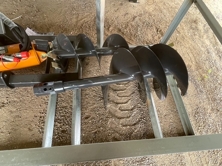#4358-•-unused-2026-wolverine-skid-steer-auger-drive-and-bit-attachment-image-7