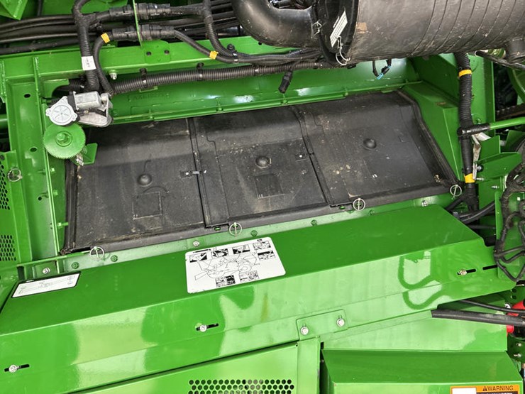 2022-john-deere-s780-image-54