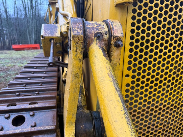 caterpillar-977l-image-16