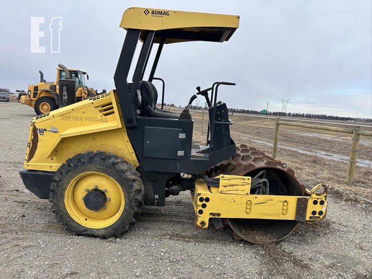 bomag-bw124pdh-40-image-2