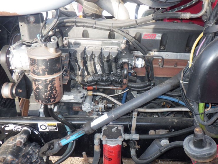 2002-peterbilt-385-image-20