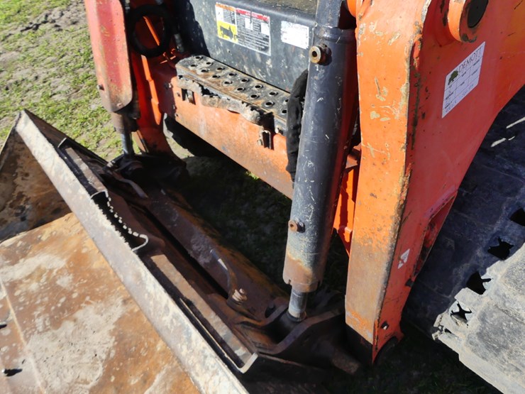 kubota-svl95-2s-image-10