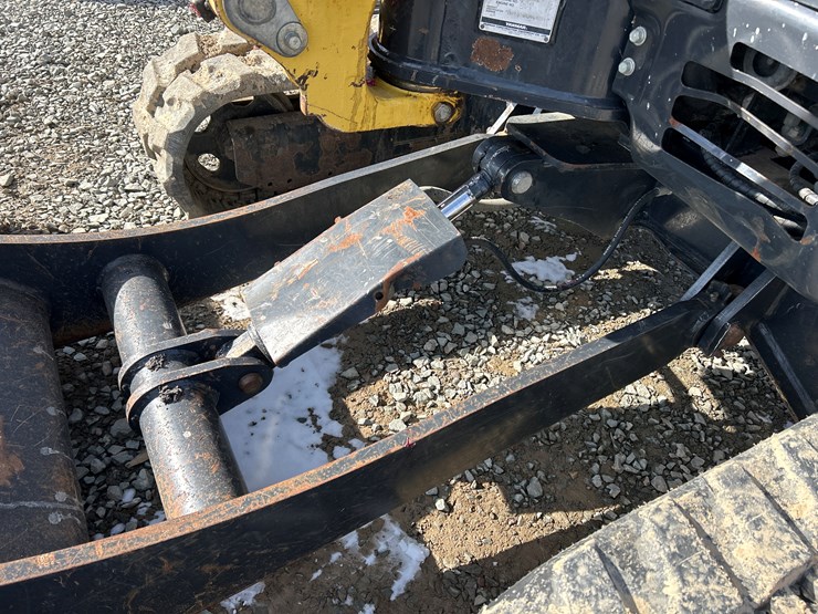 yanmar-vio35-6a-image-33