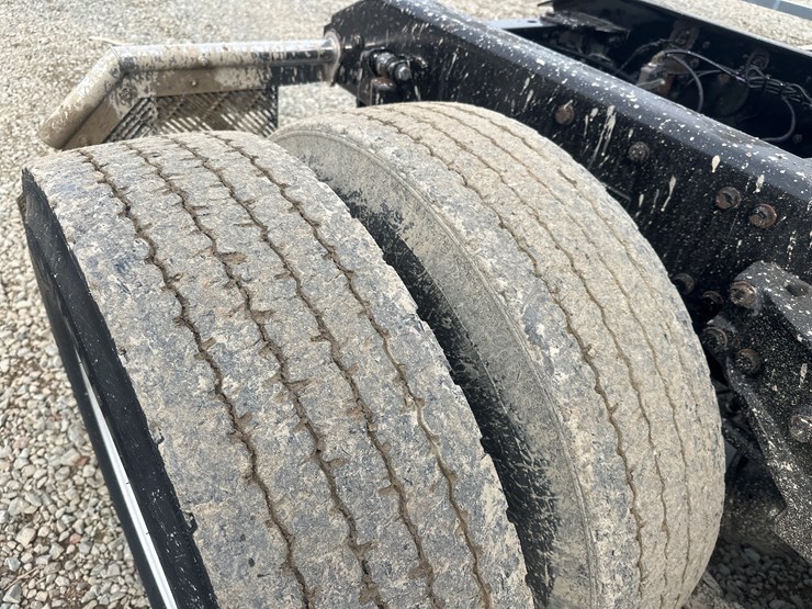 2020-kenworth-t680-image-89