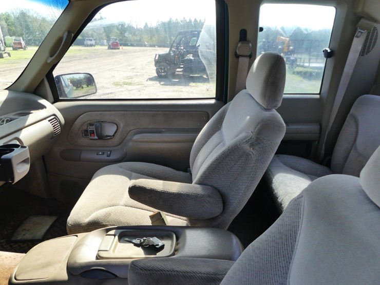 1996-chevrolet-1500-image-10