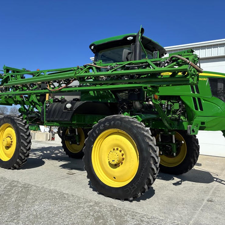 2018 JOHN DEERE R4030