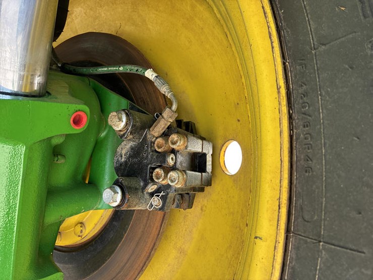 2018-john-deere-r4030-image-51